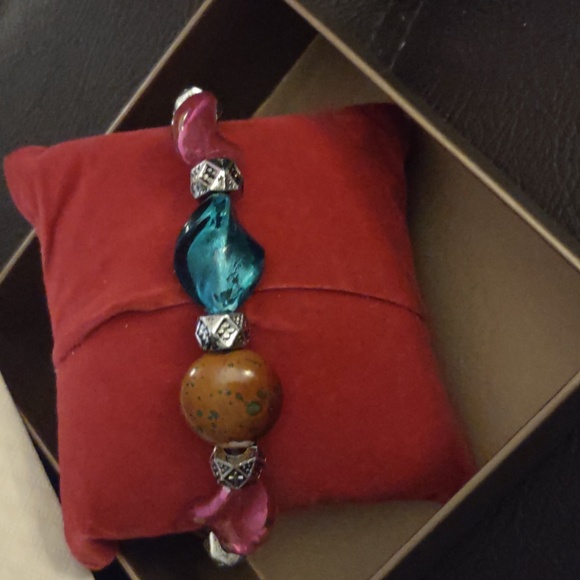 MULTI COLOR GEMSTONE BRACELET - Picture 2 of 3